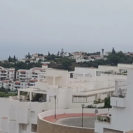 Excelente Habitacion En Bonita Y Tranquila Casa En Pueblo Benalmadena