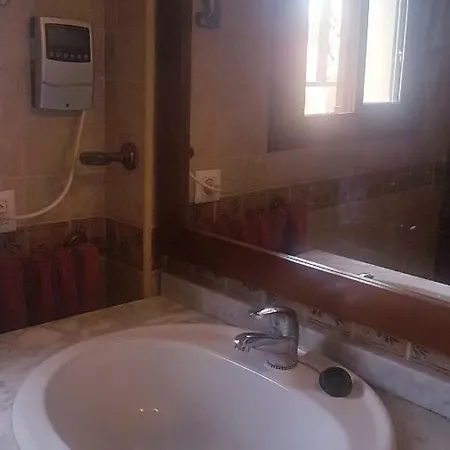 Excelente Habitacion En Bonita Y Tranquila Casa En Pueblo 民宿 *